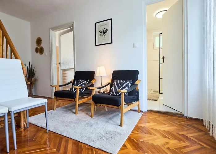 Hugo Residence